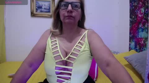 sara online show from May 24, 2:34 pm
