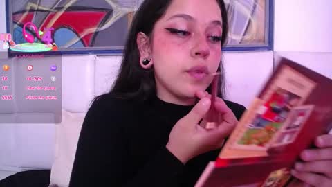 Sara Campur online show from January 14, 2:58 pm