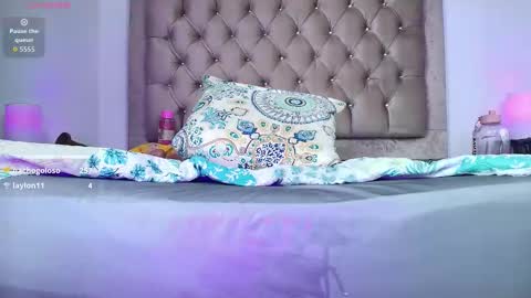 Sara online show from September 14, 2:40 pm