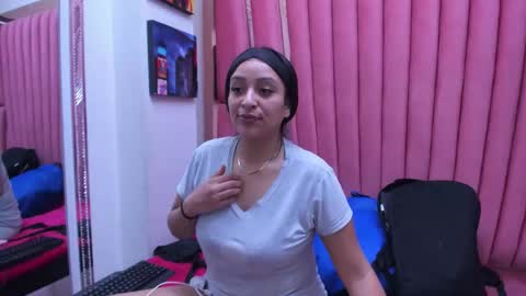 sara_honny online show from November 9, 3:10 am