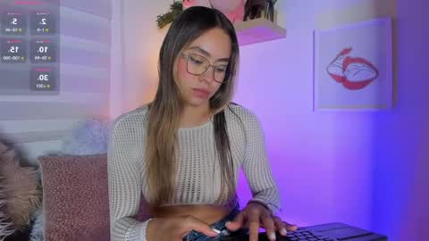   online show from May 6, 1:17 pm