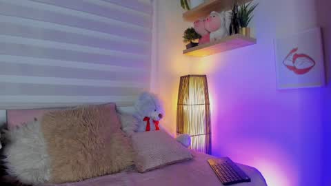   online show from April 9, 12:00 pm