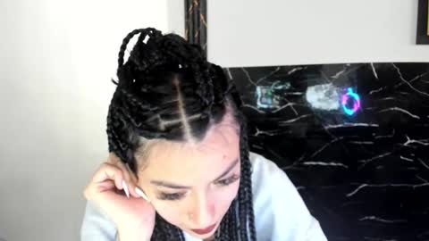 Sara online show from January 6, 3:16 pm