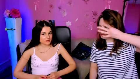 Sara online show from April 27, 7:22 pm