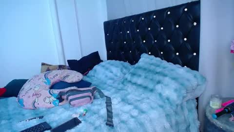 Sara Parker online show from October 1, 12:21 am