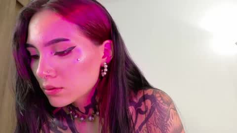 Sara online show from April 24, 2:41 pm