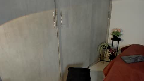 sara_sweett9 online show from July 16, 12:30 pm