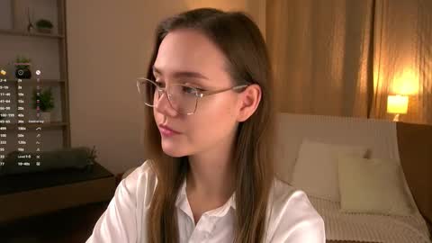 Im Sara  online show from March 18, 6:03 pm