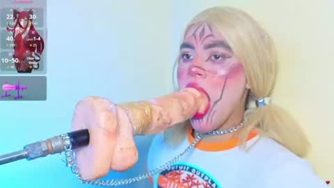 sara_whoredirty online show from June 17, 9:25 am
