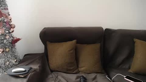  1 online show from January 8, 4:11 pm