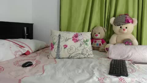 saraa online show from April 21, 1:42 am