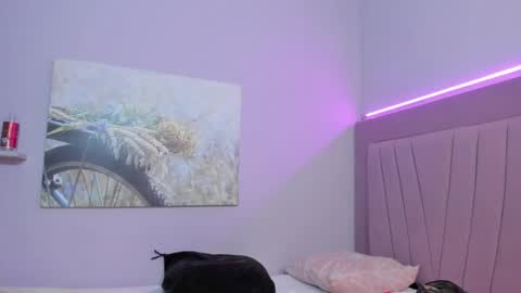 SARA  ROSEE online show from May 27, 1:57 am