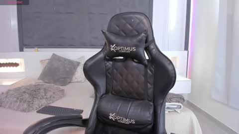  Sara Gomez  online show from February 27, 4:21 pm