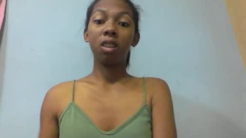 sarah146341 online show from March 8, 5:33 am