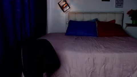 Snapshot of sarah__moon1 chatting on January 20, 5:59 pm Sarah Moon online show from January 20, 5:59 pm
