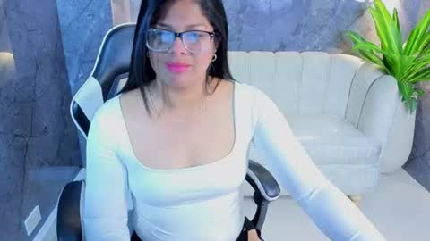sarah_bay_tx online show from July 8, 8:23 pm