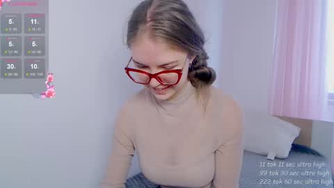 Sarah online show from April 21, 11:28 am