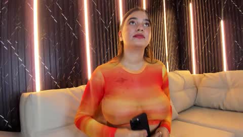 Sarah online show from March 6, 8:52 pm