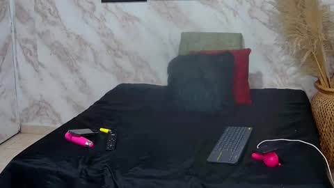 SARA online show from February 14, 4:47 am