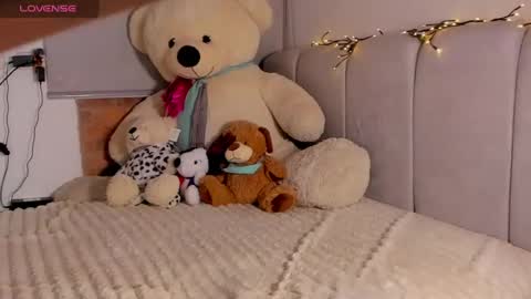 sarahcute14 online show from July 23, 1:58 am