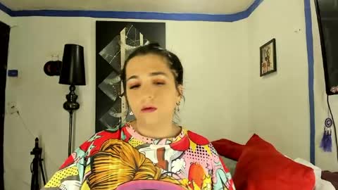  SARAHJEY     online show from April 19, 6:21 pm