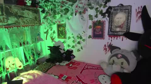 Snapshot of sarahminage_ chatting on October 23, 11:05 pm Sarah NEW ACCOUNT online show from October 23, 11:05 pm