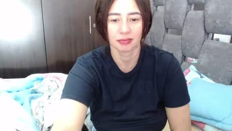 Lia online show from July 2, 1:49 pm
