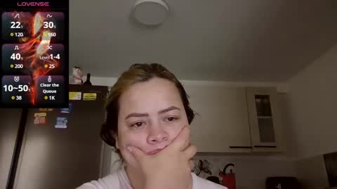 Snapshot of saramartinez100 chatting on January 12, 3:36 pm sara martinez online show from January 12, 3:36 pm