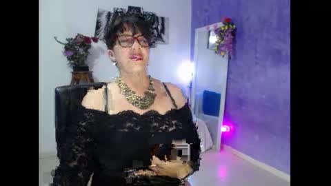 sara online show from January 19, 1:43 am