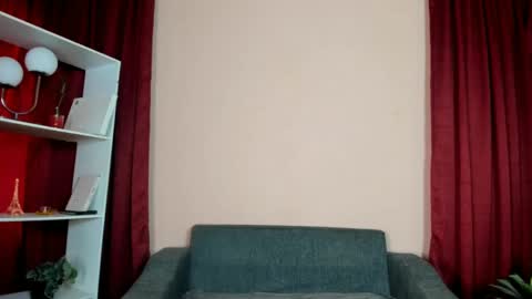 Snapshot of sarasolei chatting on September 17, 2:31 pm ZaraSolei online show from September 17, 2:31 pm