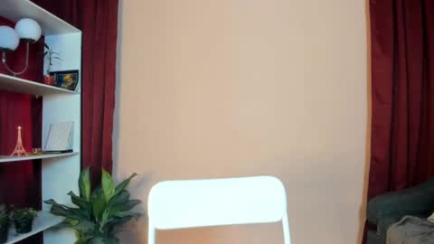 Snapshot of sarasolei chatting on September 12, 4:20 pm ZaraSolei online show from September 12, 4:20 pm