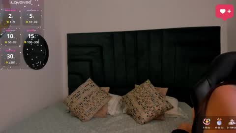      online show from February 7, 2:03 am