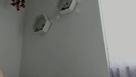 Saray  online show from March 2, 6:14 pm