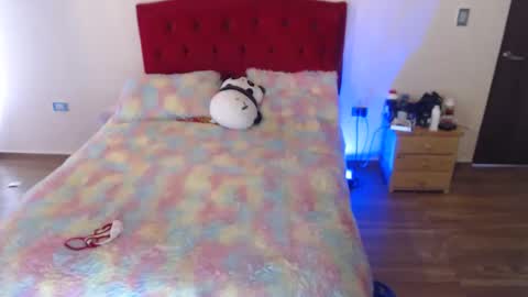 Snapshot of saray_honey1 chatting on September 30, 9:03 pm saray online show from September 30, 9:03 pm