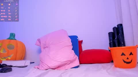 Baby Saren online show from October 28, 1:56 pm