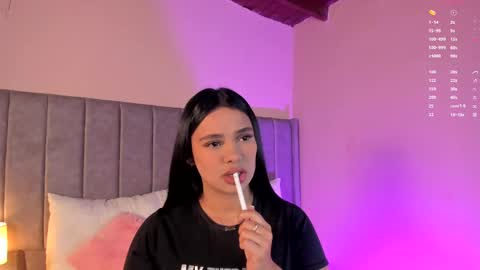 Sara Garcia online show from October 3, 4:21 am