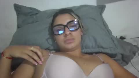 sarissmunera online show from October 23, 12:23 am