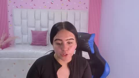 Sara  online show from March 28, 8:43 pm