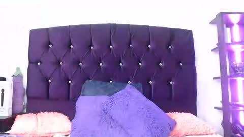 Sara online show from February 24, 2:42 pm