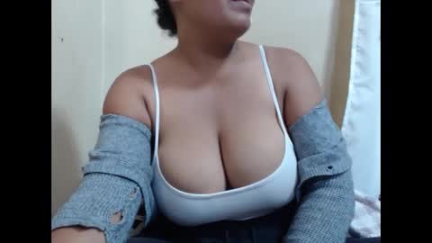 saronette online show from April 9, 7:25 am