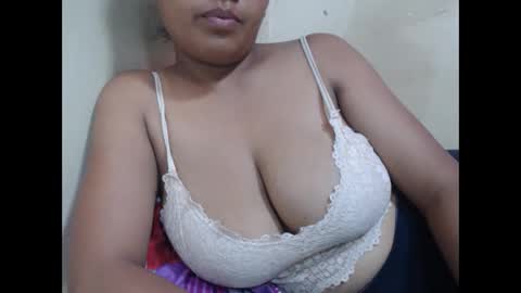 saronette online show from February 20, 11:31 am