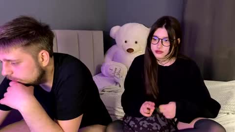 sasakyra online show from April 10, 9:08 pm