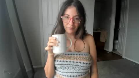 saseecandy online show from July 1, 1:31 pm