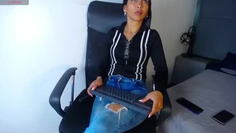 Sasha Brattz online show from February 27, 11:06 am