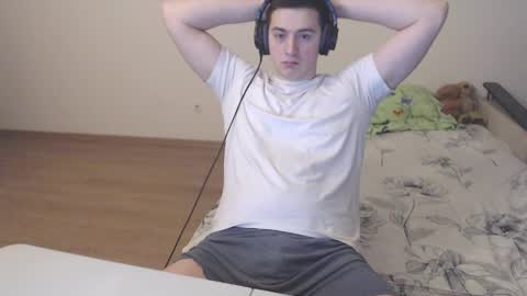 sasha_calvin online show from December 3, 7:09 am