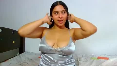Camila online show from June 22, 9:00 pm