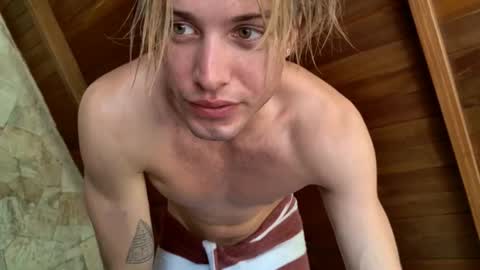 Sasha --  online show from May 20, 1:57 am