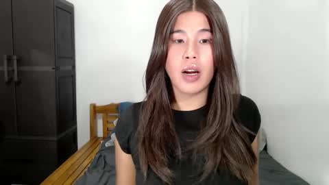Snapshot of sassy_jane chatting on December 8, 4:44 am Jane online show from December 8, 4:44 am