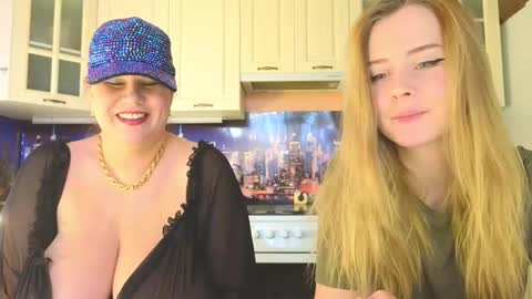 Snapshot of sassy_seasons chatting on February 27, 9:29 am sassy_seasons online show from February 27, 9:29 am