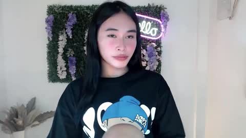 Snapshot of sassy_stella chatting on March 10, 5:07 pm sassy_stella online show from March 10, 5:07 pm